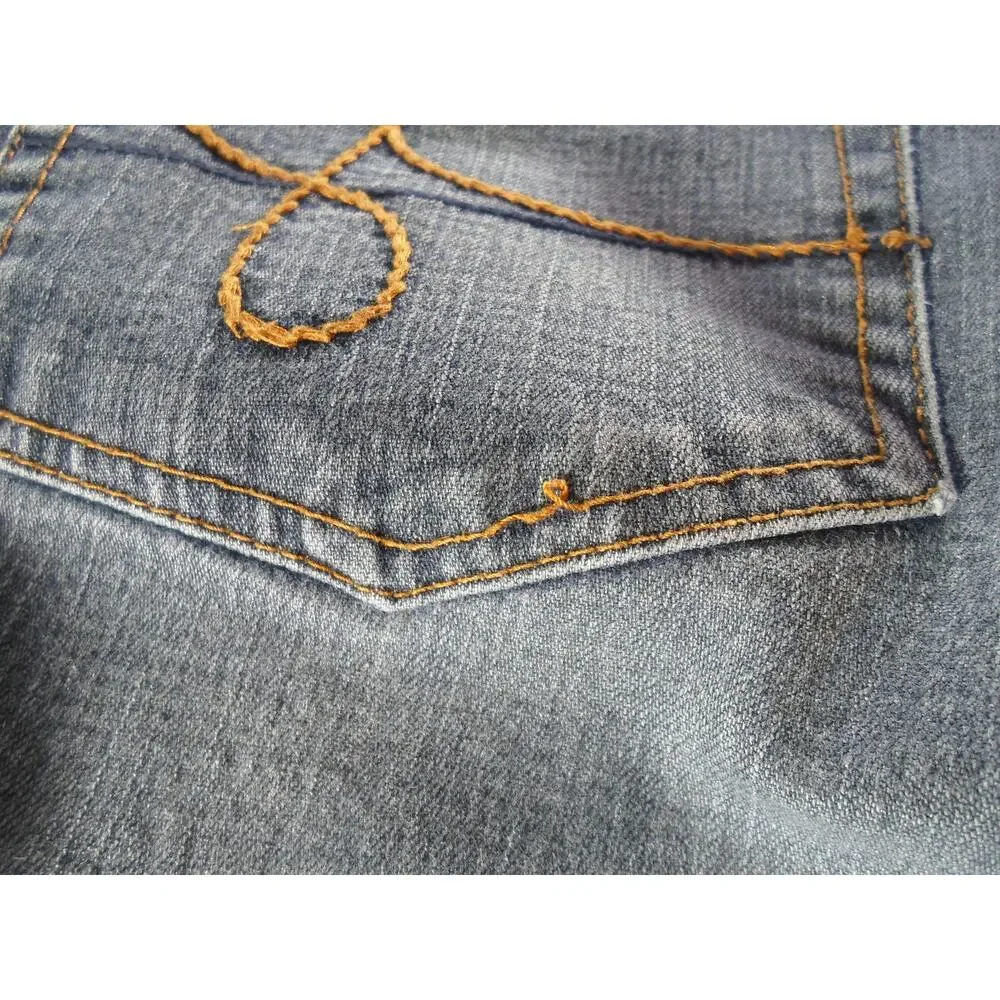 Jordache lo-Rise Stretch Capri VTG 90s Womens Waist=30 Ins=22 Rise=8 Lightwash